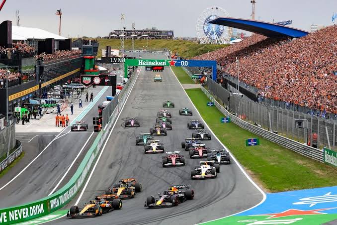 Lando Norris silencia Zandvoort em corrida marcada por caos na primeira volta